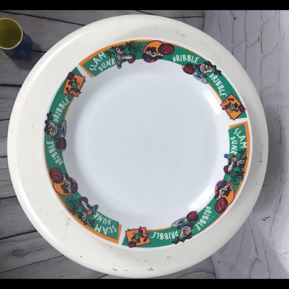 The Taz 3D cup and Basketball theme plate EUC
